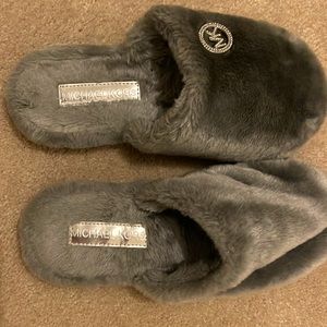 Michael Kors Houseshoes